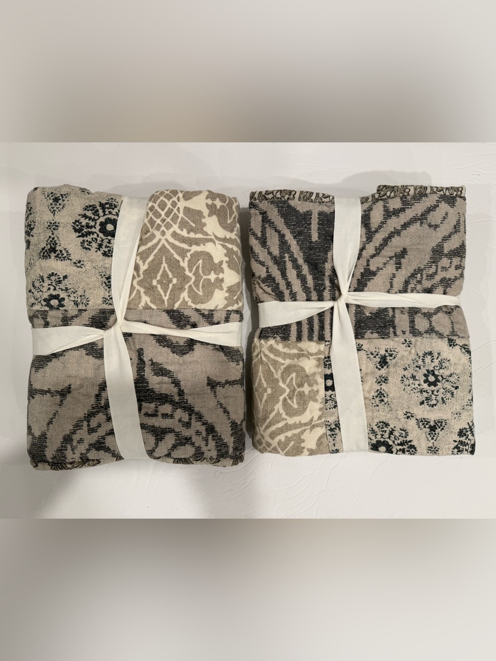 NWT‼️Set/2 Pottery Barn Tessa Quilted King Shams - Picture 3 of 8